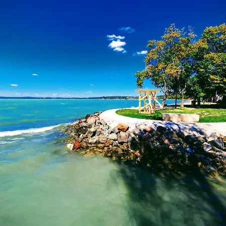 Marcello Vendeghaz Holiday home Balatonvilagos